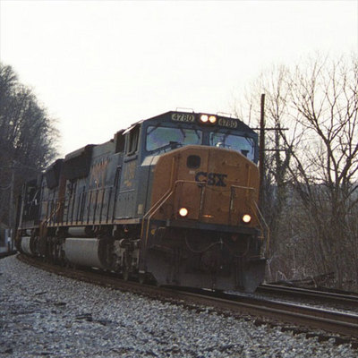 CSX approaches at Harpers Ferry